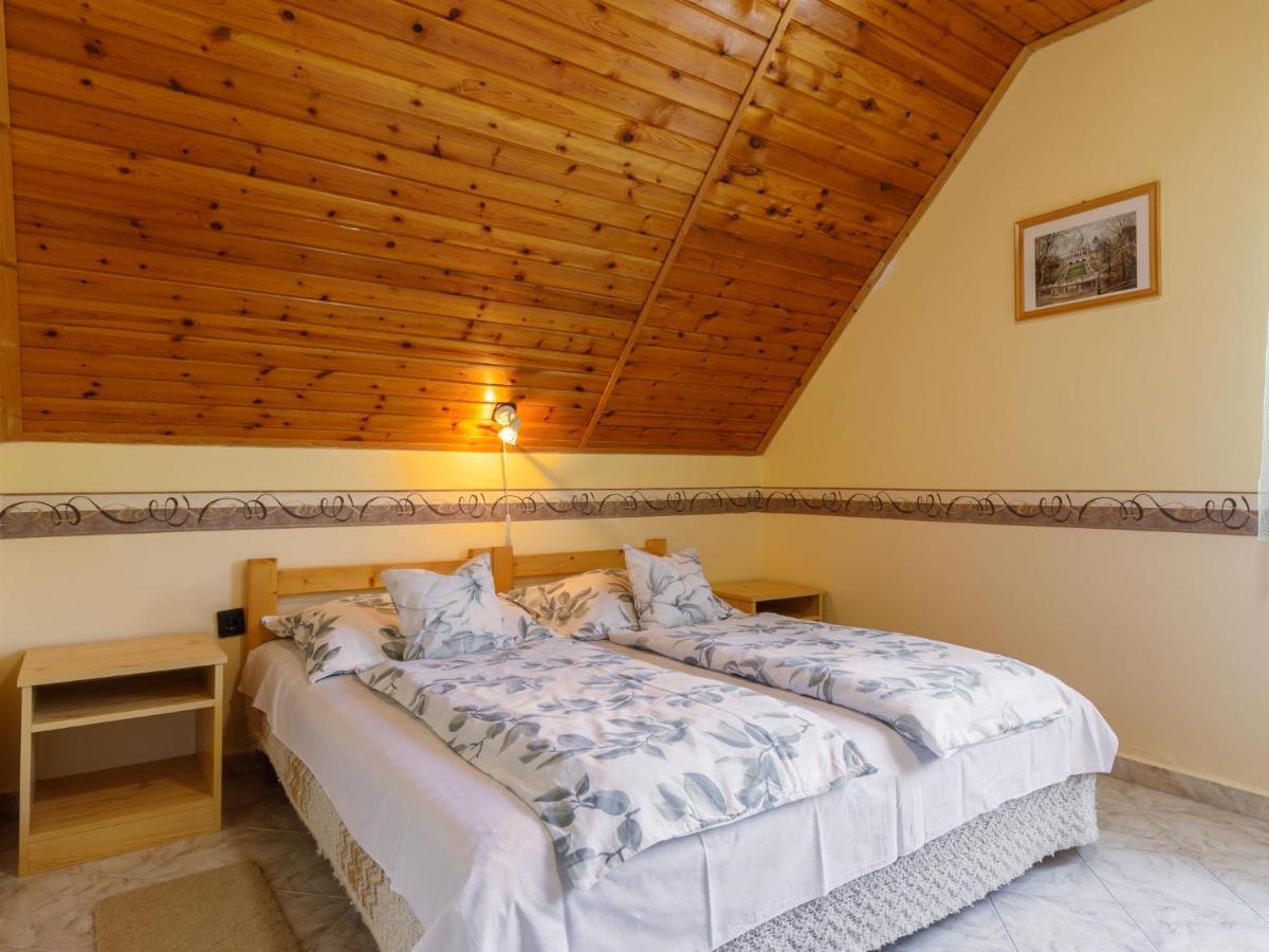 Holiday Home Jazmin By Interhome Balatonszarszo Exterior photo